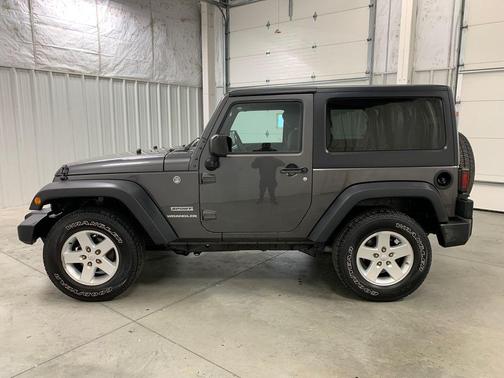 2017 Jeep Wrangler Sport