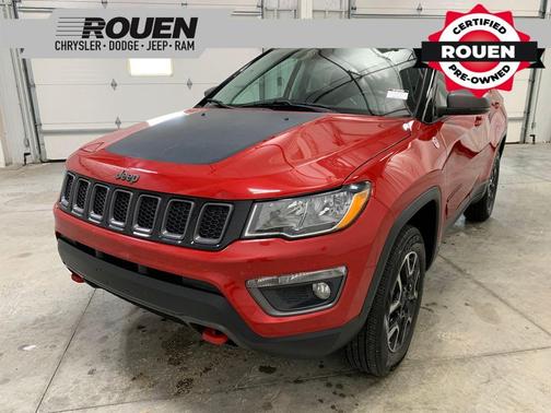 Redline Pearlcoat 2019 Jeep Compass Trailhawk
