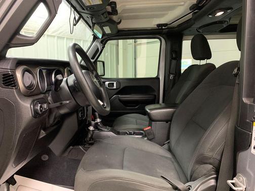 2018 Jeep Wrangler Sport