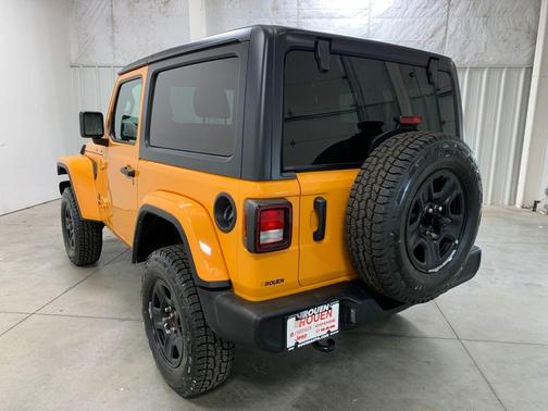 2021 Jeep Wrangler Sport