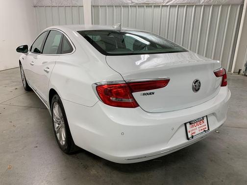 2019 Buick LaCrosse Essence