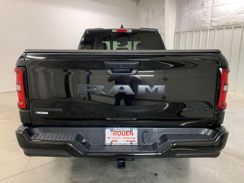 Diamond Black 2025 RAM 1500 Big Horn/Lone Star