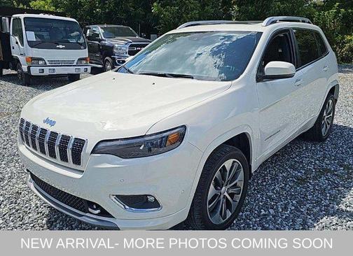 2019 Jeep Cherokee Overland