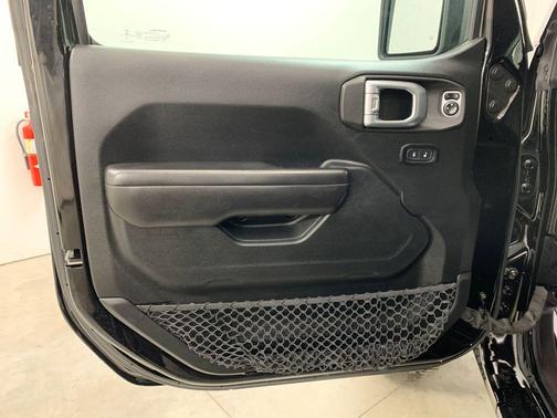 2020 Jeep Wrangler Sport