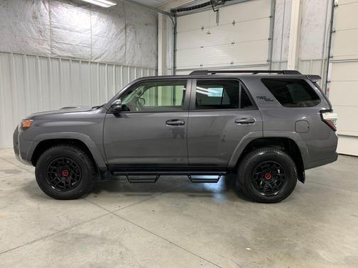 2022 Toyota 4Runner TRD Off Road Premium
