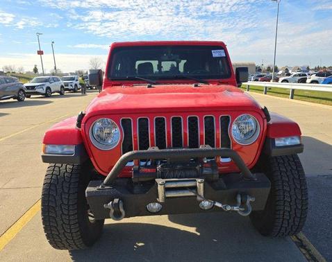 2022 Jeep Gladiator Overland