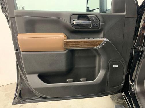 2023 Chevrolet Silverado 3500 High Country