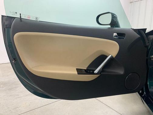 2007 Saturn Sky Base