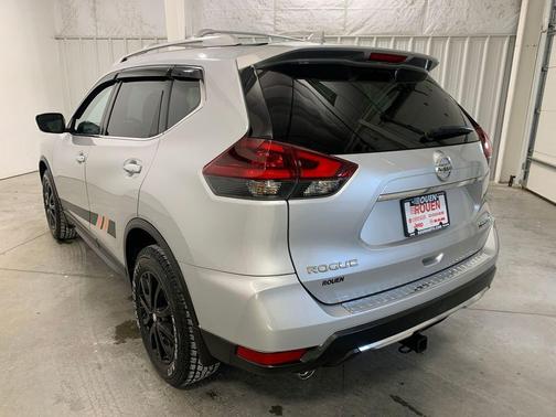 2020 Nissan Rogue S