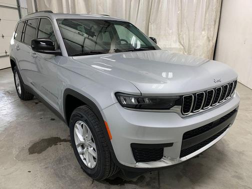 2021 Jeep Grand Cherokee L Laredo
