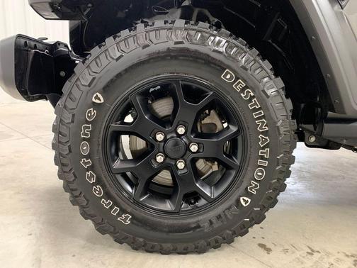 Sting Gray Clearcoat 2021 Jeep Wrangler Sport