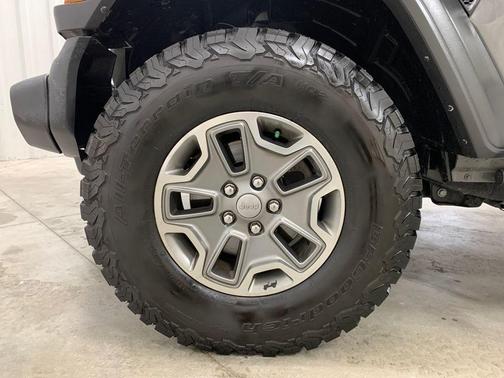 2020 Jeep Gladiator Sport