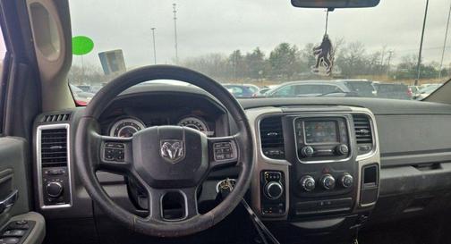 Granite Crystal Clearcoat Metallic 2017 RAM 1500 SLT