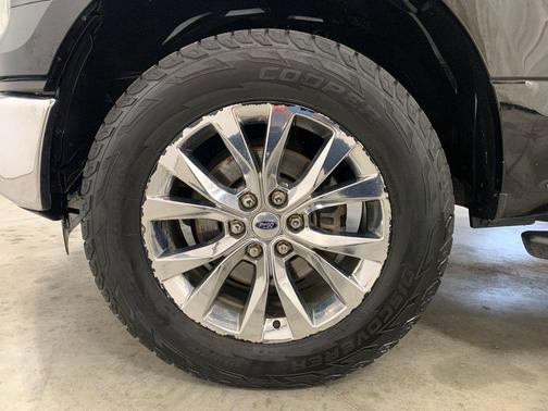 Shadow Black 2016 Ford F-150 XLT