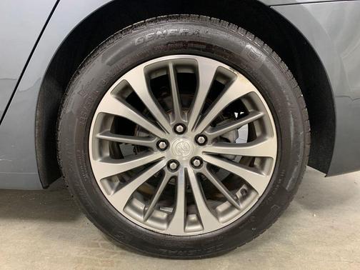 2019 Buick LaCrosse Essence