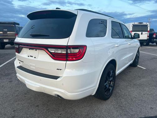2026 Dodge Durango GT HEMI V8
