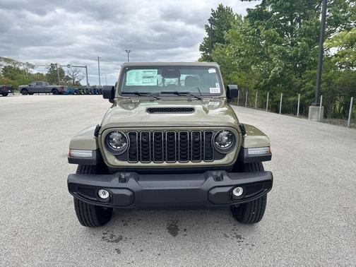 41 EXTERIOR PAINT 2026 Jeep Gladiator Sport