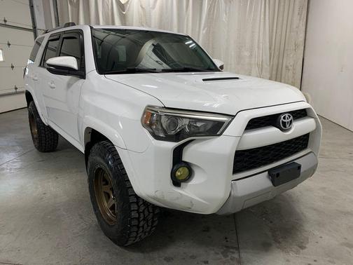 2016 Toyota 4Runner SR5