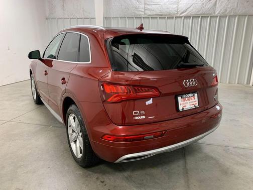 2018 Audi Q5 2.0T Premium Plus