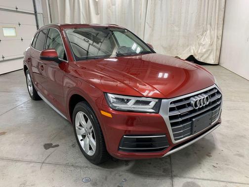 2018 Audi Q5 2.0T Premium Plus