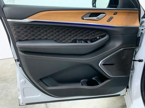 2024 Jeep Grand Cherokee L Summit