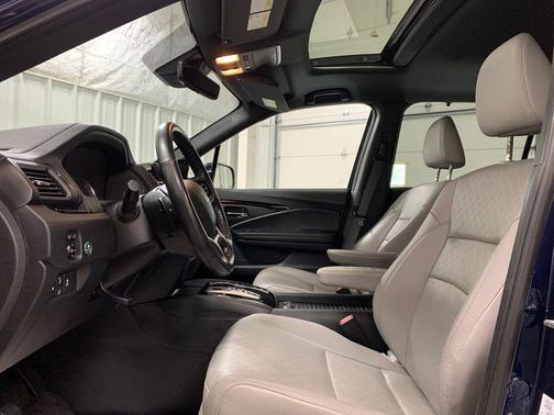 2021 Honda Passport Elite