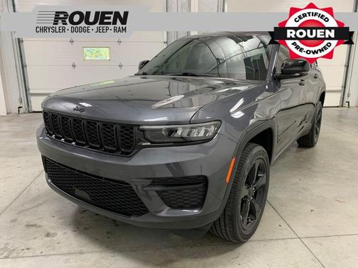 2022 Jeep Grand Cherokee Altitude