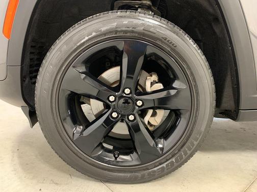 2022 Jeep Grand Cherokee Altitude