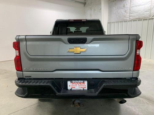 2024 Chevrolet Silverado 2500 Custom