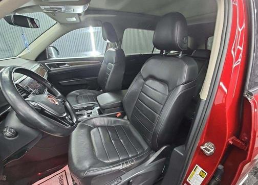 2018 Volkswagen Atlas 3.6L SEL Premium