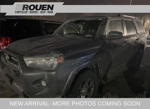 2022 Toyota 4Runner SR5
