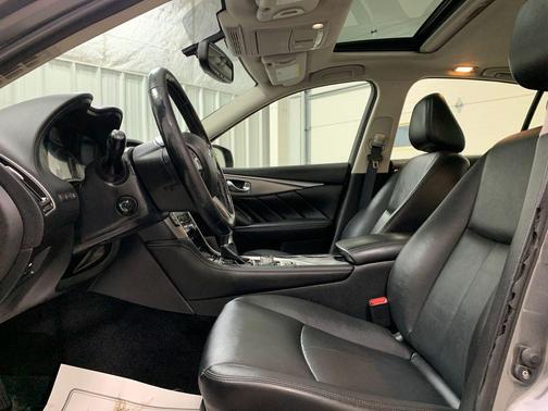 2016 INFINITI Q50 2.0T Premium