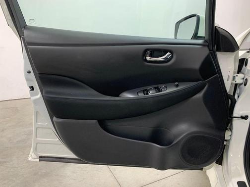 2020 Nissan Leaf S