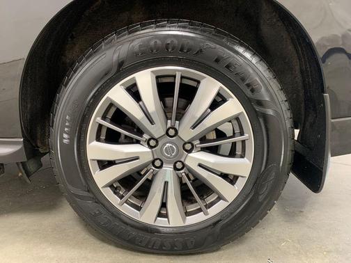 2019 Nissan Pathfinder SL