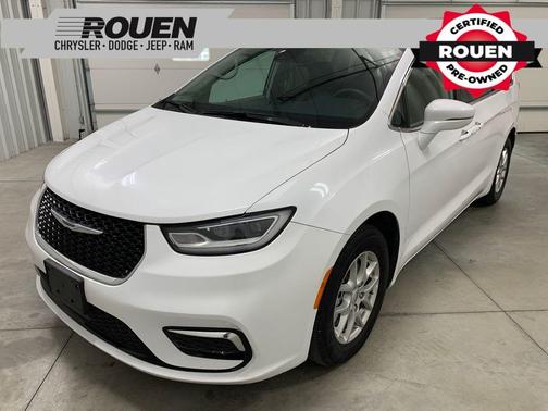 2022 Chrysler Pacifica Touring-L