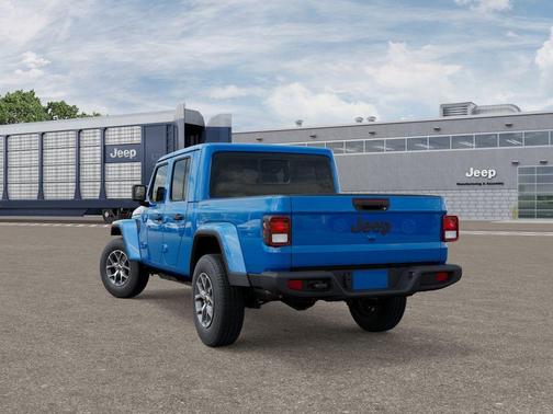 2026 Jeep Gladiator Sport