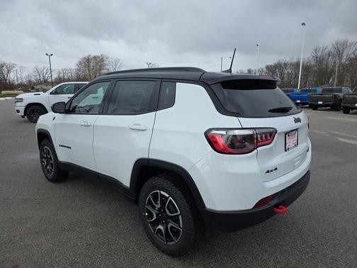 2026 Jeep Compass Trailhawk