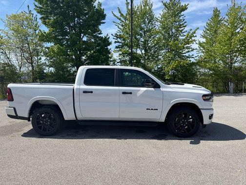 Ivory White Tri-Coat Pearl 2026 RAM 1500 Laramie