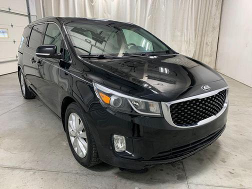 2016 Kia Sedona EX