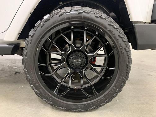 2018 Jeep Wrangler JK Unlimited Sahara