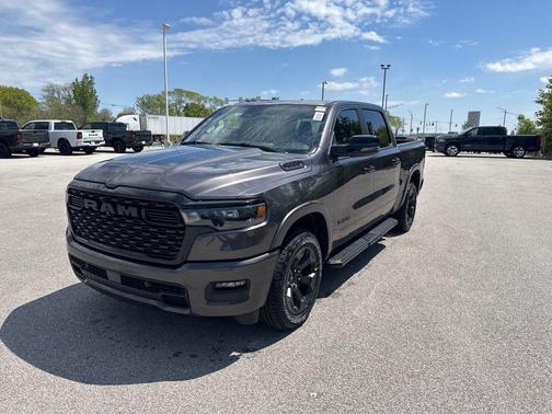 Granite Crystal Clearcoat Metallic 2026 RAM 1500 Big Horn/Lone Star