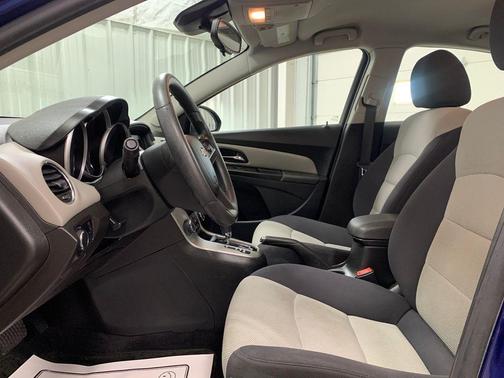 2013 Chevrolet Cruze LS