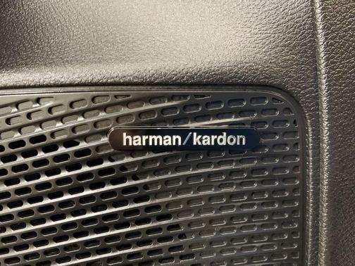 2022 Chrysler Pacifica Hybrid Limited