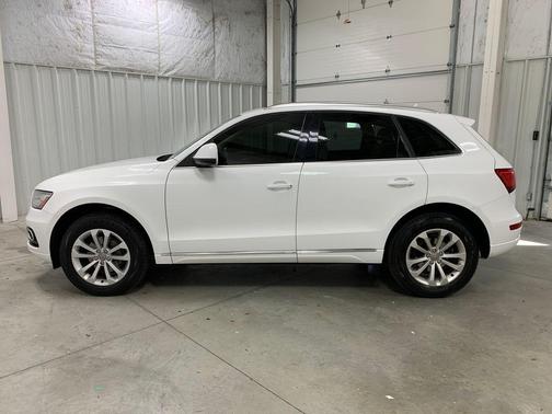 2014 Audi Q5 2.0T Premium Plus