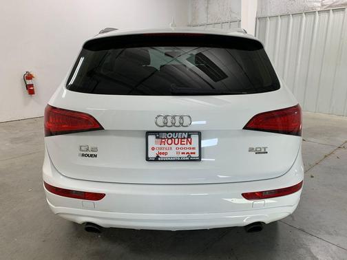 2014 Audi Q5 2.0T Premium Plus
