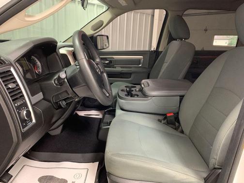 2020 RAM 1500 Classic SLT