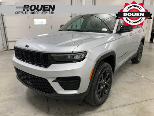 2024 Jeep Grand Cherokee Laredo