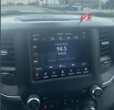 Delmonico Red Pearlcoat 2021 RAM 1500 Big Horn