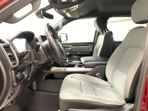 Delmonico Red Pearlcoat 2021 RAM 1500 Big Horn