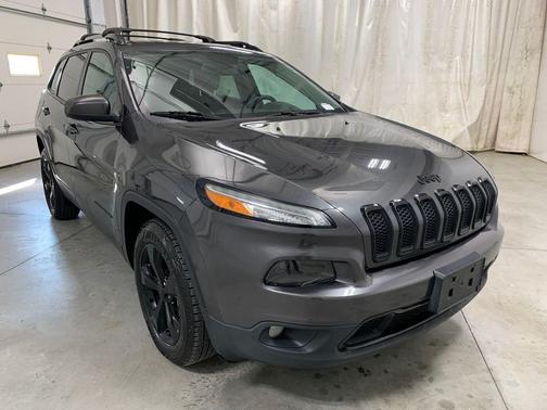 2016 Jeep Cherokee Altitude